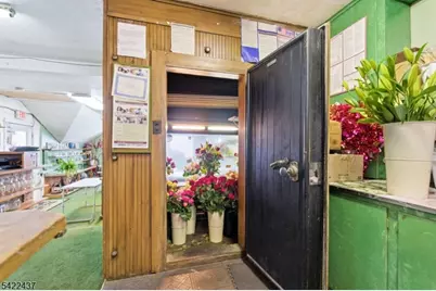 630 Florida Grove Rd, Perth Amboy, NJ 08861 - Photo 16