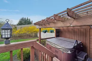 15 Ella Ln, Wayne, NJ 07470 - Photo 38