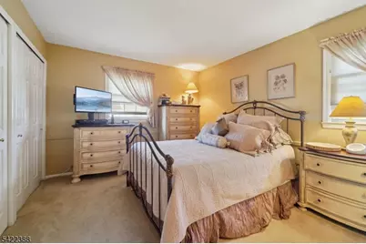 15 Ella Ln, Wayne, NJ 07470 - Photo 28