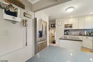 15 Ella Ln, Wayne, NJ 07470 - Photo 16