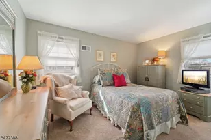 15 Ella Ln, Wayne, NJ 07470 - Photo 26