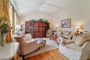 15 Ella Ln, Wayne, NJ 07470 - Photo 6