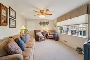 15 Ella Ln, Wayne, NJ 07470 - Photo 20