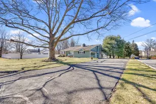 705 Schoolhouse Ln, Bound Brook, NJ 08805 - Photo 4