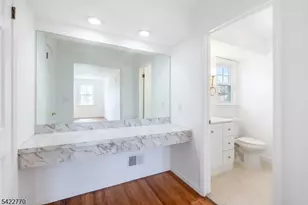 139 Berkeley Cir, Bernards Township, NJ 07920 - Photo 20