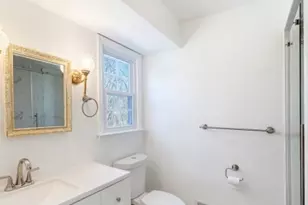 139 Berkeley Cir, Bernards Township, NJ 07920 - Photo 10