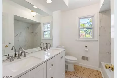 139 Berkeley Cir, Bernards Township, NJ 07920 - Photo 22