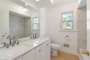 139 Berkeley Cir, Bernards Township, NJ 07920 - Photo 22