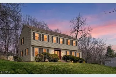 139 Berkeley Cir, Bernards Township, NJ 07920 - Photo 1