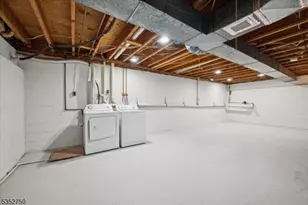 907 Wetherburn Ct, Raritan Township, NJ 08822 - Photo 26