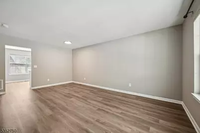 907 Wetherburn Ct, Raritan Township, NJ 08822 - Photo 10