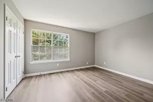 907 Wetherburn Ct, Raritan Township, NJ 08822 - Photo 18