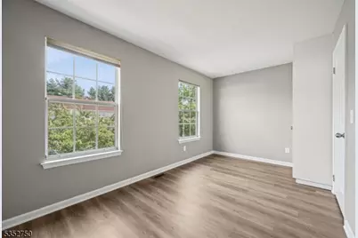 907 Wetherburn Ct, Raritan Township, NJ 08822 - Photo 24