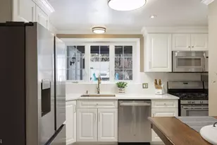 382 Huntington Rd, Union Township, NJ 07083 - Photo 10