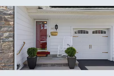 382 Huntington Rd, Union Township, NJ 07083 - Photo 4