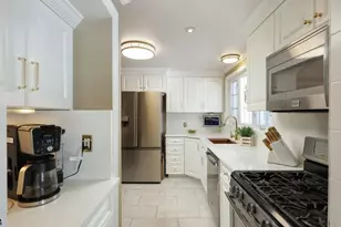 382 Huntington Rd, Union Township, NJ 07083 - Photo 8