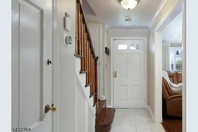 382 Huntington Rd, Union Township, NJ 07083 - Photo 6