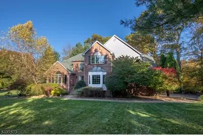 1 Bell Ct, Chester, NJ 07930 - Photo 2