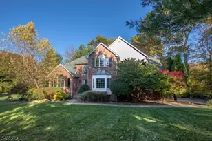 1 Bell Ct, Chester, NJ 07930 - Photo 2