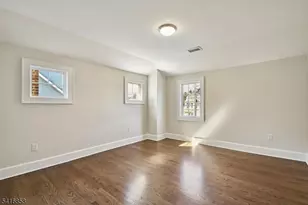 42 Locust Dr, Summit, NJ 07901 - Photo 22