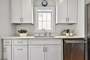 42 Locust Dr, Summit, NJ 07901 - Photo 12