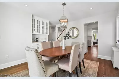 42 Locust Dr, Summit, NJ 07901 - Photo 8