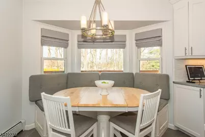 17 Longfellow Dr, Roxbury Township, NJ 07876 - Photo 10