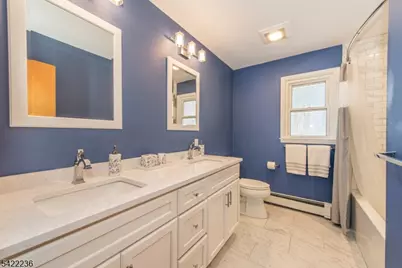 17 Longfellow Dr, Roxbury Township, NJ 07876 - Photo 24