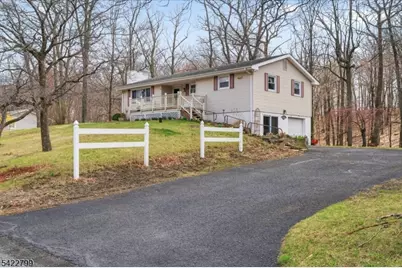 720 County Rd 519, Wantage, NJ 07461 - Photo 2