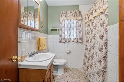 720 County Rd 519, Wantage, NJ 07461 - Photo 32