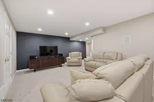 2 Picasso Ct, Franklin Township, NJ 08873 - Photo 32