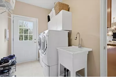 2 Picasso Court, Franklin Township, NJ 08873 - Photo 18