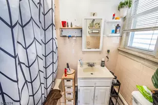 24 Pleasant Ave, Clifton, NJ 07013 - Photo 8