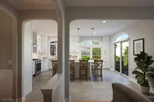 82 Oxford Pl, Hillsborough Township, NJ 08844 - Photo 18