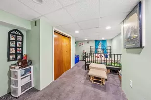 426 Walnut St., Roselle, NJ 07203 - Photo 20