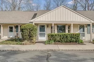 79 Carriage Ln, Sparta Township, NJ 07871 - Photo 2