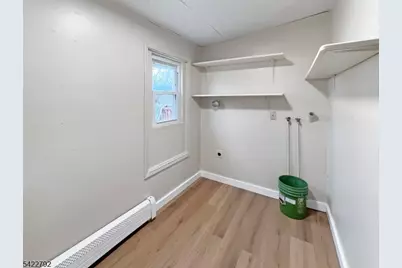 214 Washington St, Phillipsburg, NJ 08865 - Photo 14