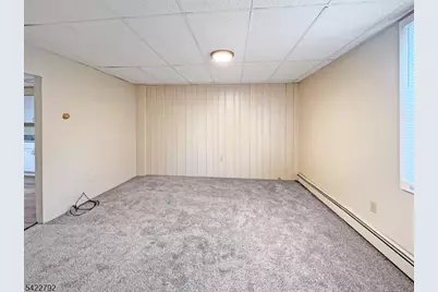 214 Washington St, Phillipsburg, NJ 08865 - Photo 4