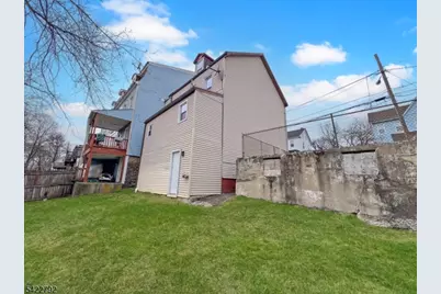 214 Washington St, Phillipsburg, NJ 08865 - Photo 32