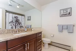 94 Hagerman Ct, Bridgewater, NJ 08807 - Photo 24