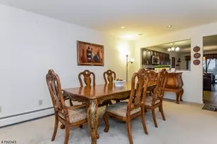 94 Hagerman Ct, Bridgewater, NJ 08807 - Photo 8