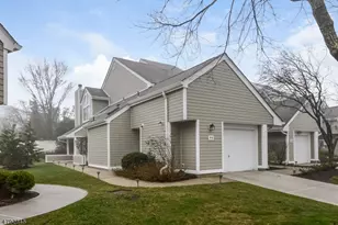 94 Hagerman Ct, Bridgewater, NJ 08807 - Photo 2