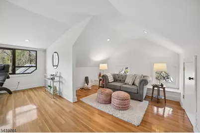 55 Lakeview Avenue, Millburn, NJ 07078 - Photo 26