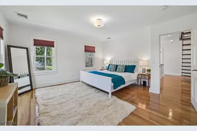 55 Lakeview Avenue, Millburn, NJ 07078 - Photo 18