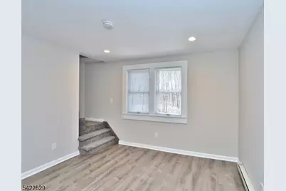 422 Brown Trl, Hopatcong, NJ 07843 - Photo 14