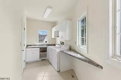 971 Nepawin Ln, Scotch Plains Township, NJ 07076 - Photo 14