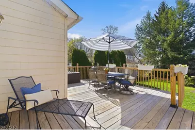 894 Ridgewood Road, Millburn, NJ 07041 - Photo 30