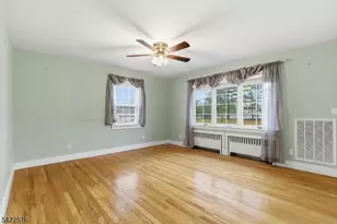 371 A Elizabeth Ave, Franklin Township, NJ 08873 - Photo 8