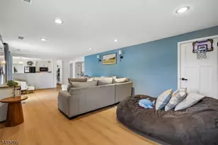 23 Smithfield Dr, Springfield, NJ 07081 - Photo 16