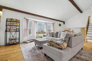 23 Smithfield Dr, Springfield, NJ 07081 - Photo 4